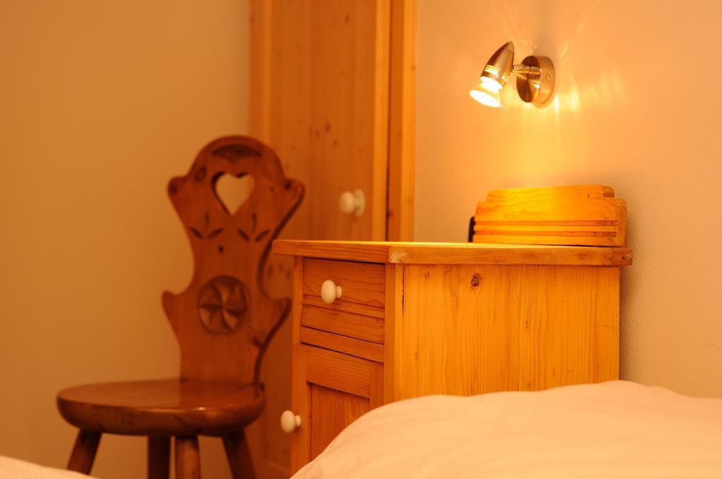 Roe Apartment ปานเคีย ภายนอก รูปภาพ